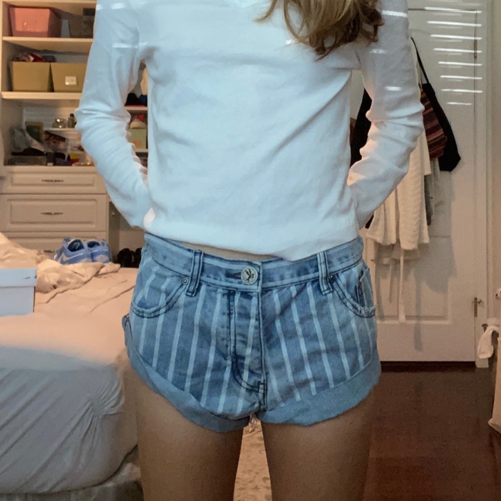 One Teaspoon Striped Shorts